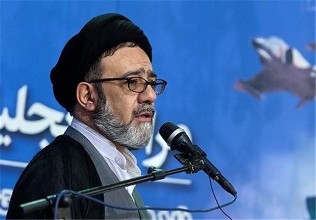 ظرفیت فرهنگی راهیان نور جامعه را در برابر تهاجم فرهنگی بیمه میکند