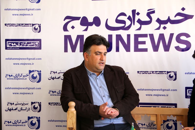 در تمام فصول باغ گل ها اصفهان می تواند میزبان گردشگران باشد