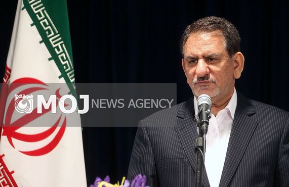 احیاء بخش تولید کشور یک موضوع ملی به معنای واقعی کلمه است