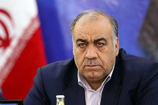 رفع مشکل بیکاری بیش از 170 هزار کرمانشاهی را در اولویت قرار دهید