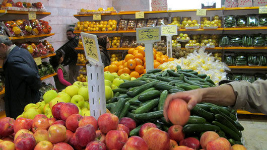 مازندران انبار سبزی و میوه کشور است/درمان طبیعی بیماری با مصرف میوه و سبزی