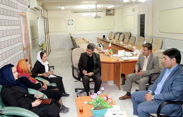 آموزش و پرورش لرستان بستر مناسب برای مشارکت خیرین را فراهم میکند