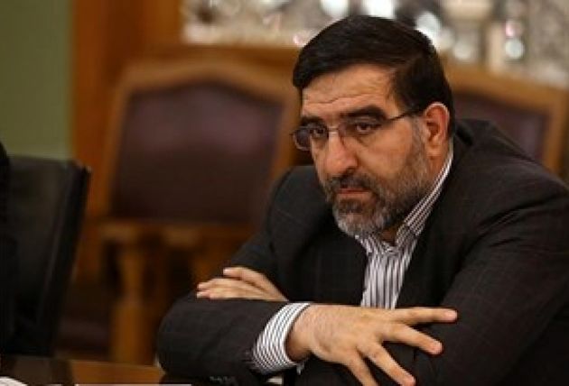 انتقاد امیرآبادی به علی مطهری درباره ورود مجلس خبرگان به دغدغه معیشتی مردم
