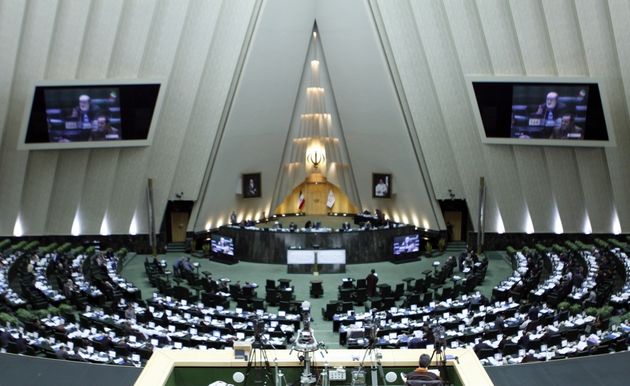 مستثنی شدن برخی نهادها و دستگاه ها از قانون تادیه بدهی