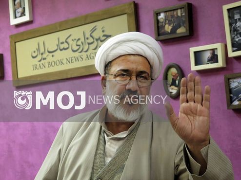 نویسنده نباید دلهره محاکمه اجتماعی داشته باشد