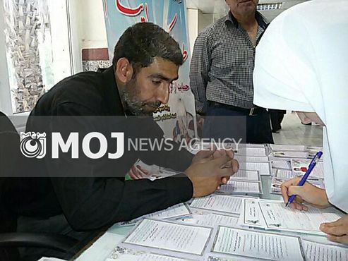 پزشکان بیمارستان گلستان اهواز به یاری کودکان تحت پوشش کمیته امداد رفتند