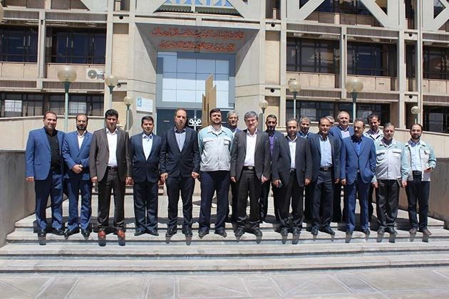 مدیر عامل بانک رفاه از شرکت فولاد مبارکه بازدید کرد