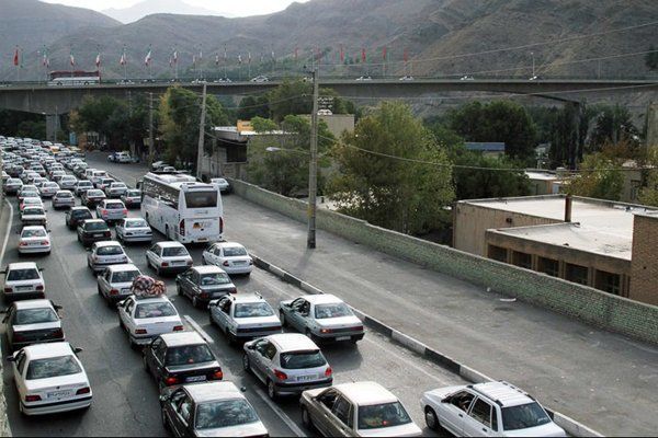 محور هراز به دلیل انجام عملیات راهداری مسدود میشود