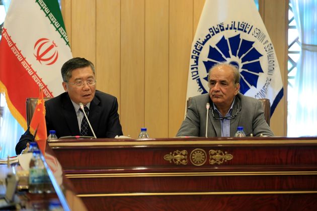 همکاری و مشارکت دالیان چین و اصفهان در بخش های صنعتی وگردشگری