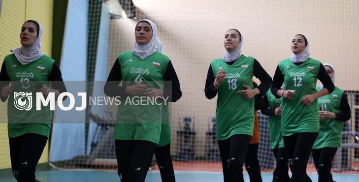 تیم ملی والیبال دختران روز استراحت خود را نیز تمرین کردند