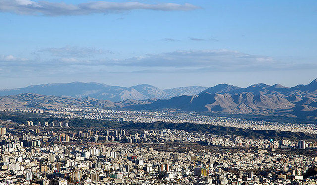 هوای تهران پاک است