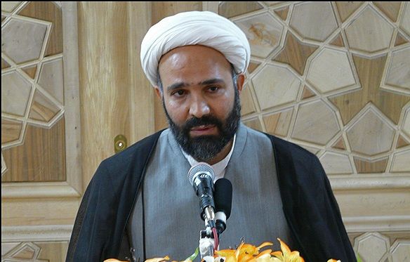 قول مساعد وزیر ورزش و جوانان بر حمایت از تیمهای فوتبال مشهدی