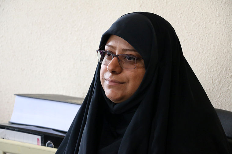 یک خانم رییس جدید اداره نظارت و پایش تالاب انزلی شد