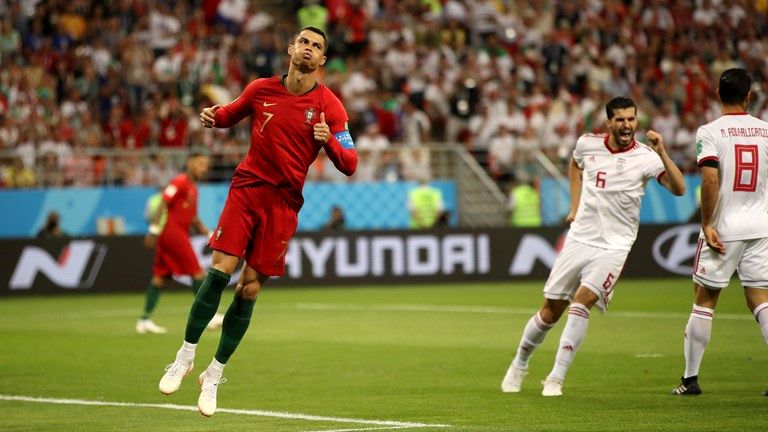 کریستیانو رونالدو در این مسابقه باید اخراج میشد