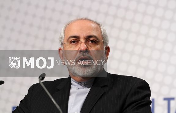 ظریف از نامههای «اطمینانبخش» وزارت خزانهداری آمریکا استقبال کرد