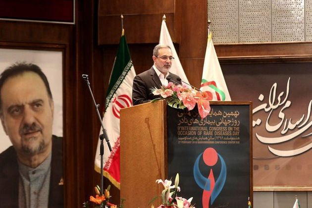 دانش آموزان سالم و مبتلایان به بیماریهای نادر باید با یکدیگر تحصیل کنند