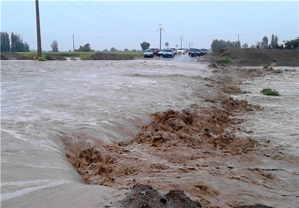 راه ارتباطی 12 روستای بخش چلو اندیکا قطع شد