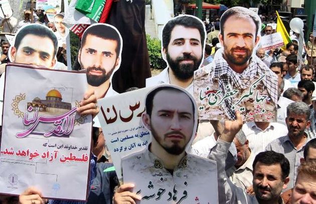 رهبر معظم انقلاب هرگونه حمایتهای مالی و معنوی را از فلسطین انجام میدهد