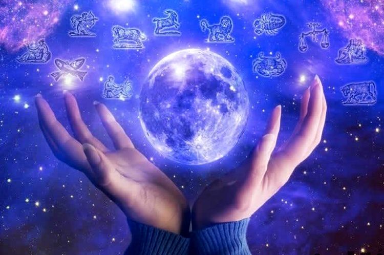 حقایقی شگفت انگیز در مورد فال/ پیشگویی رخدادها از روی باورهایمان