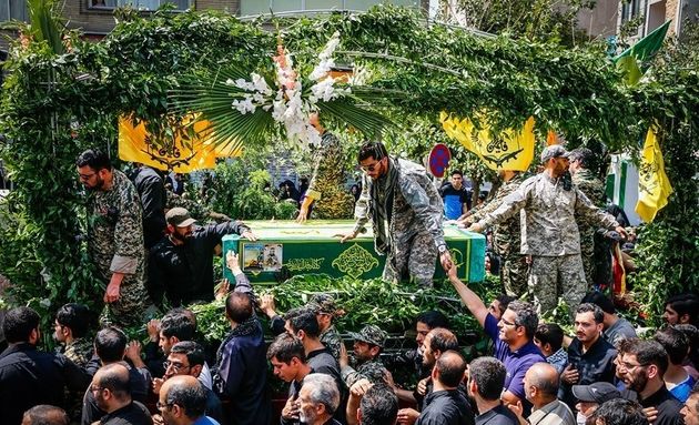 ۲۰ شهید دفاع مقدس در گلستان شهدای اصفهان تشییع میشوند