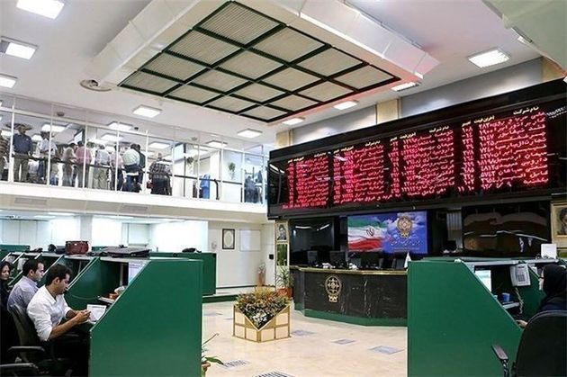 ارزش بازار بورس تهران323 هزار میلیارد تومان است