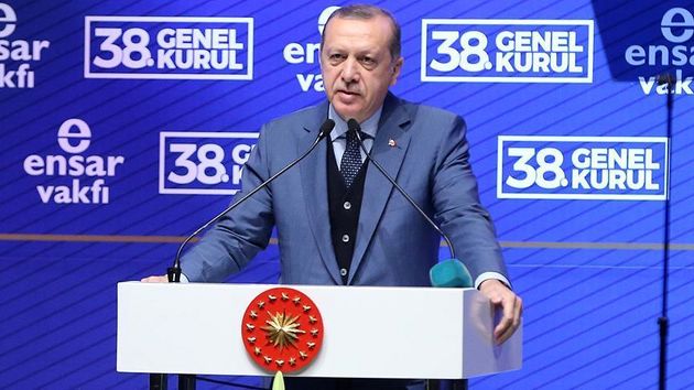 ترکتازی اردوغان با سیب سرخ