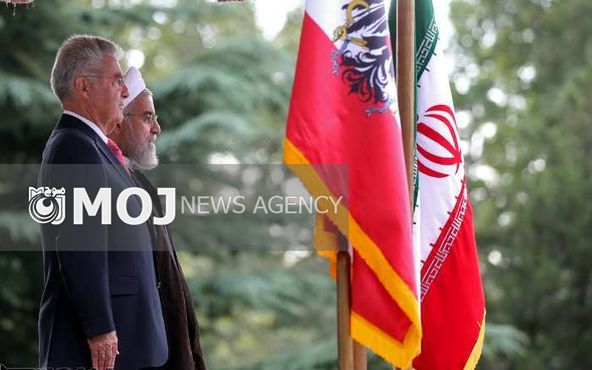 اتریش برای همکاری با شرکت صانیر در ساخت نیروگاه اعلام آمادگی کرد