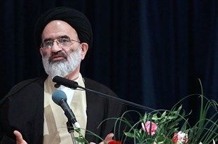 ترویج فرهنگ عاشورا و شهادت یکی از راه های مقابله با تهاجم فرهنگی است