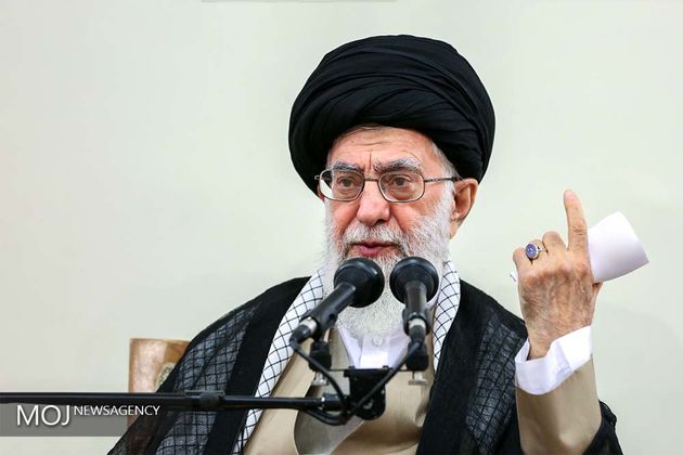 دیدار کارگزاران حج با آیتالله خامنهای
