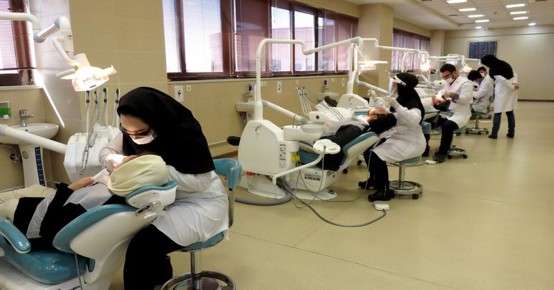 علم دندانپزشکی ترمیمی به سمت درمان علت بیماری رفته است