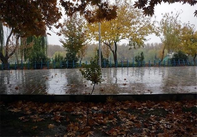 کاهش 5 درجه ای دمای هوا در بیشتر مناطق استان اصفهان