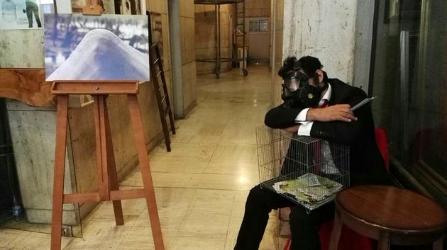 پرواز به جز بال، آسمان هم میخواهد