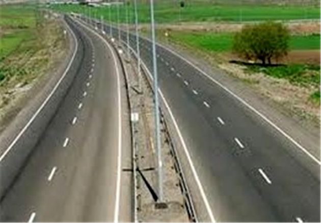 دستفروشان در حریم جادههای استان گلستان ساماندهی میشوند