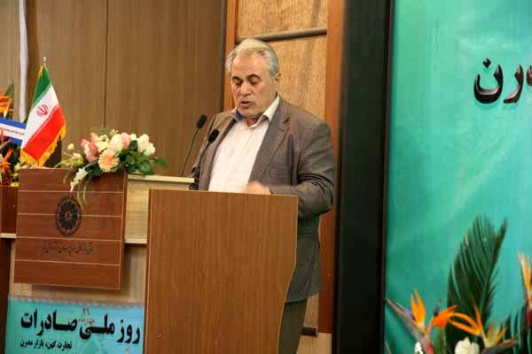 تولیدکنندگان به دلیل هزینههای زیاد مجبور شدند که کارگران خود را تعدیل کنند