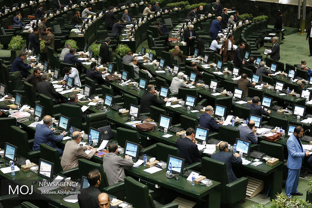 بررسی صلاحیت دو وزیر پیشنهادی در دستور کار مجلس