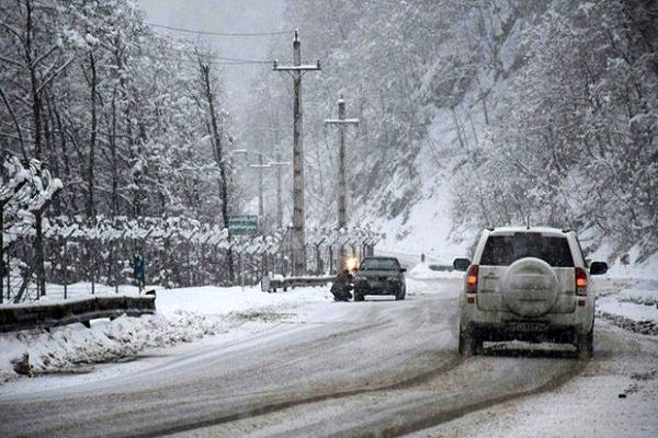 آخرین وضعیت راههای کشور/ بیشتر جاده های کشور لغزنده است