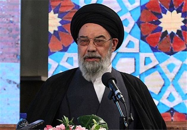 دعوت نماینده ولی فقیه در استان اصفهان برای حضور در راهپیمایی روزجهانی قدس