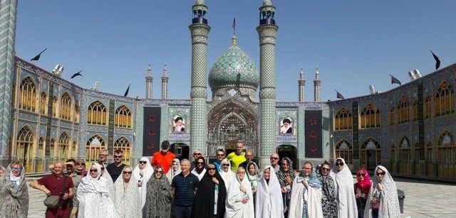 بازدید 10 هزار گردشگر خارجی از امامزاده هلال بن علی(ع)