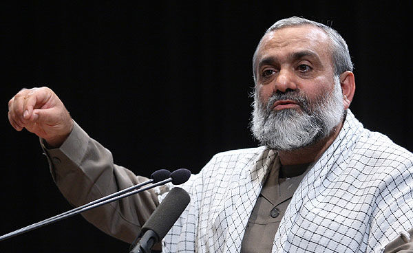 باید مشوقهایی را در خدمت سربازی روی کار بیاوریم تا ایجاد انگیزه کند