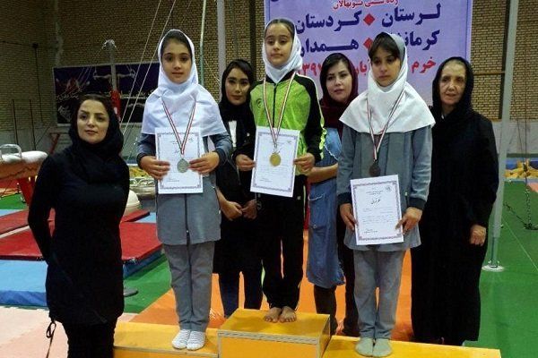 نایب قهرمانی دختران ژیمناستیک کار کردستانی در رقابت های غرب کشور