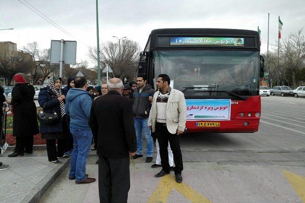 اتوبوس گردشگری پتانسیل مناسبی برای معرفی همدان است