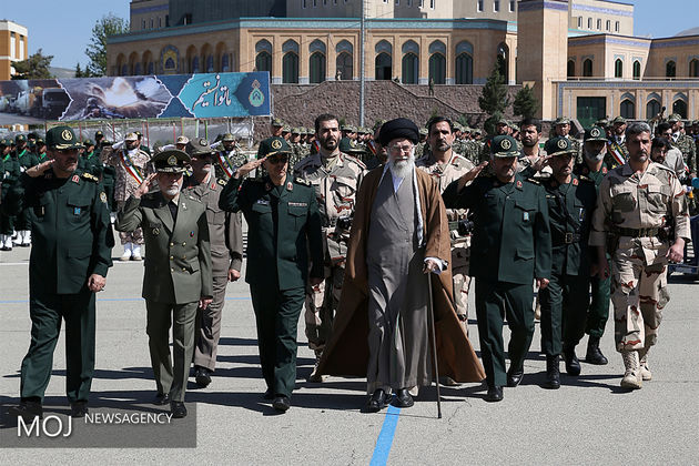 مراسم دانشآموختگی دانشجویان دانشگاه امام حسین(ع)