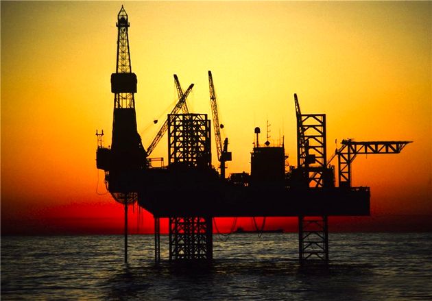 سرمایهگذاری در پروژههای اکتشاف نفت و گاز طبیعی در عراق روی میز الجزایر