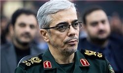 نیروهای مسلح برای کمک به زلزلهزدگان بسیج شوند