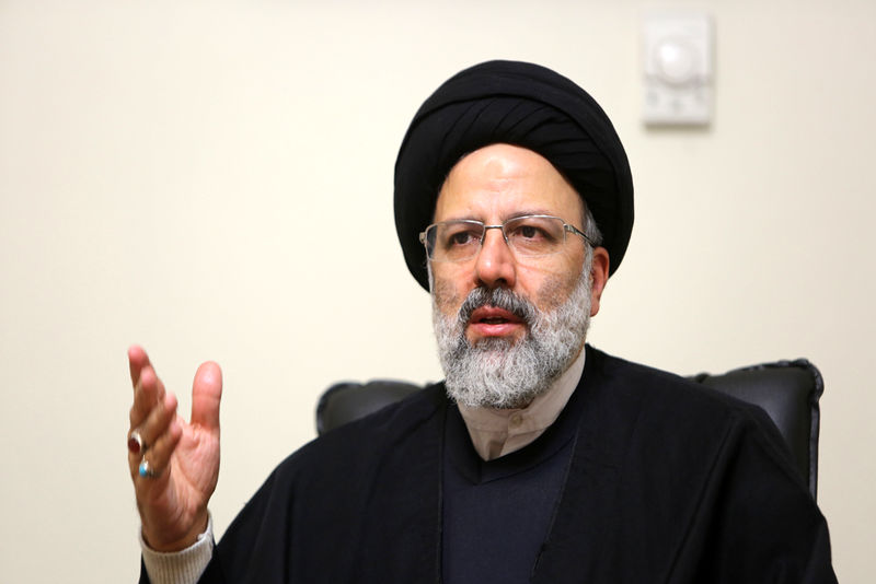 اقدام و عمل جهادی با روحیه انقلابی ویژگی بسیجیان فعال در حوزه محرومیتزدایی است