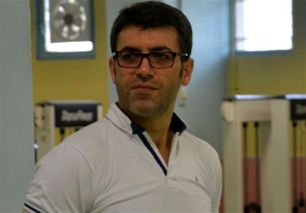 برخواه: نمیشود با حداقل امکانات، تیم ملی را به مسابقات جهانی اعزام کنیم