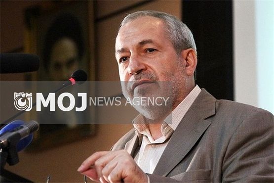 برگزاری آزمون استخدامی و پرداخت معوقات فرهنگیان در شهریور ماه
