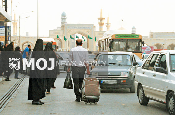 شهروندان مشهدی خادمان افتخاری زائرین علی بن موسی الرضا