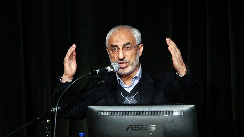 بعد از دو ماه هنوز معلوم نیست چه کسی امضای من را جعل کرد