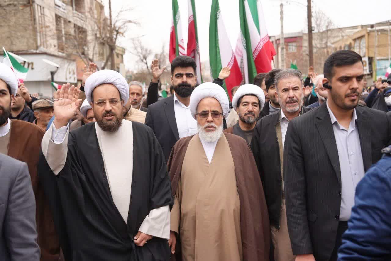 راهپیمایی 22 بهمن کرمانشاه